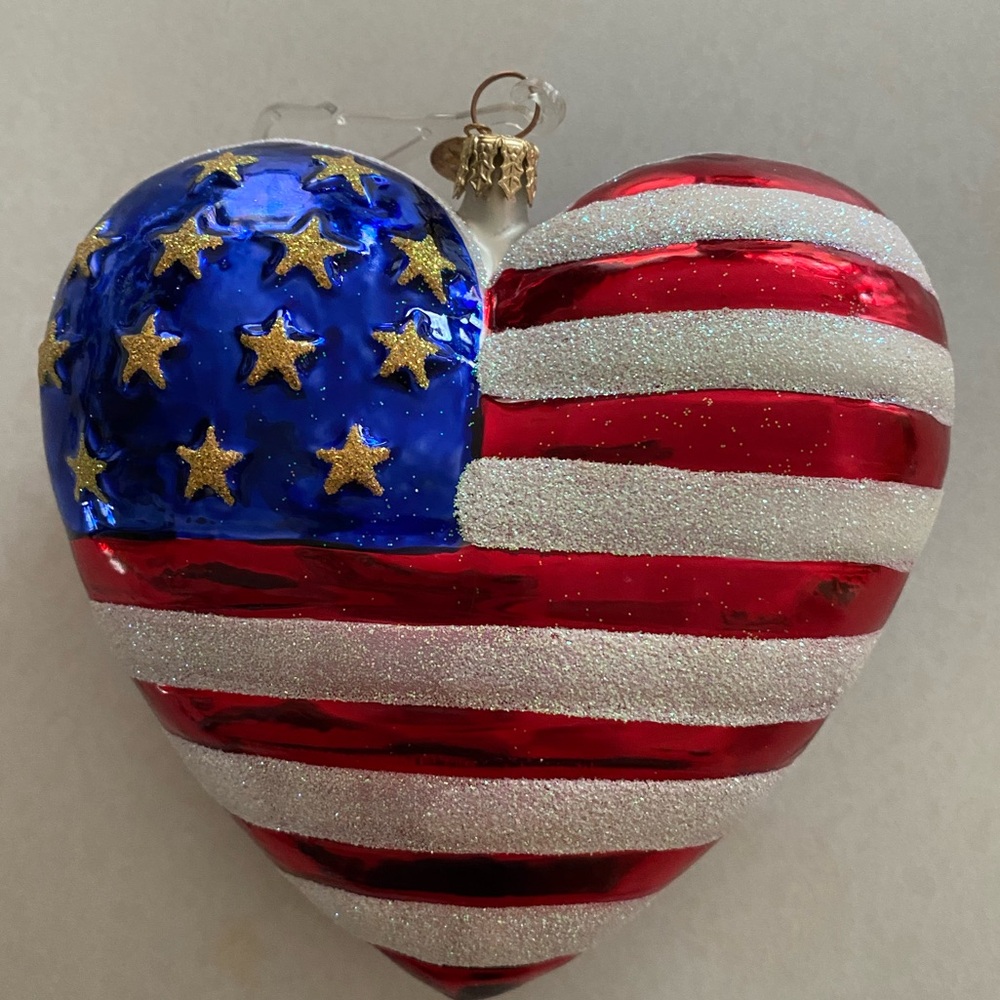 Vintage Christopher Radko American Flag Heart Braveheart Ornament. Beautiful!